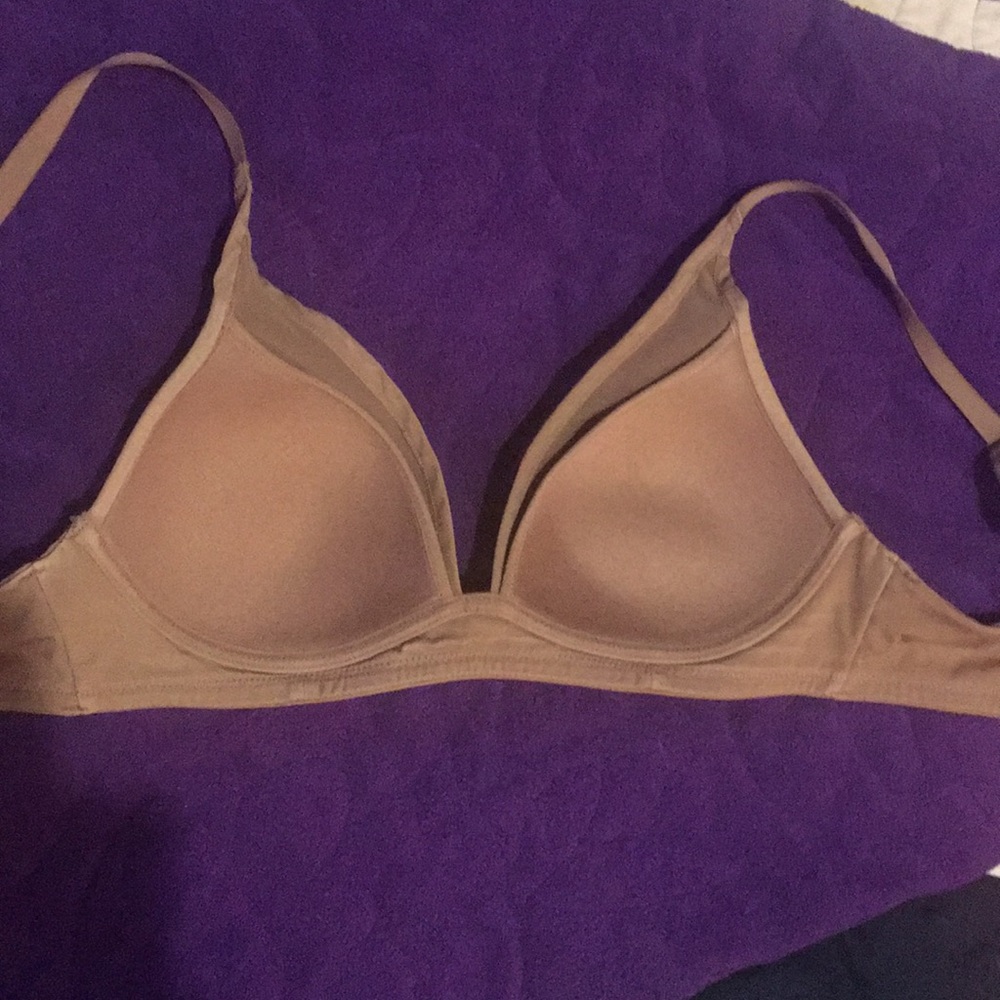 Lululemon bra - Picture 3 of 3
